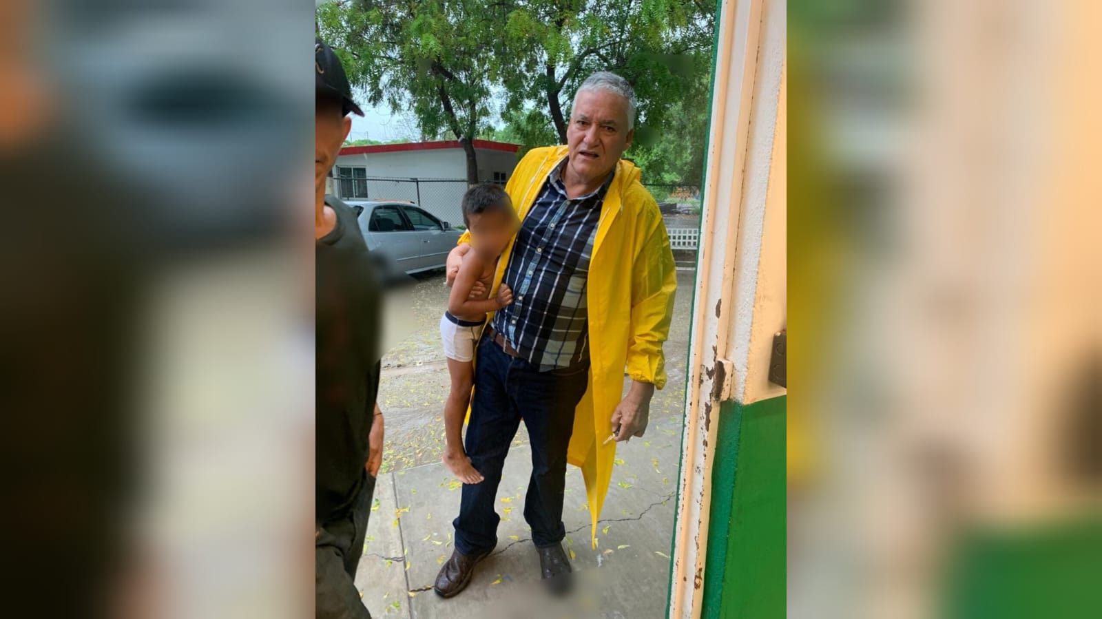 juan jose rios tambien llevan a damnificados a albergues peques