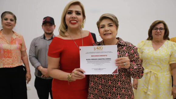 Exdirectora de Promoción Social insiste en despido por represalias políticas en el Ayuntamiento de Guasave