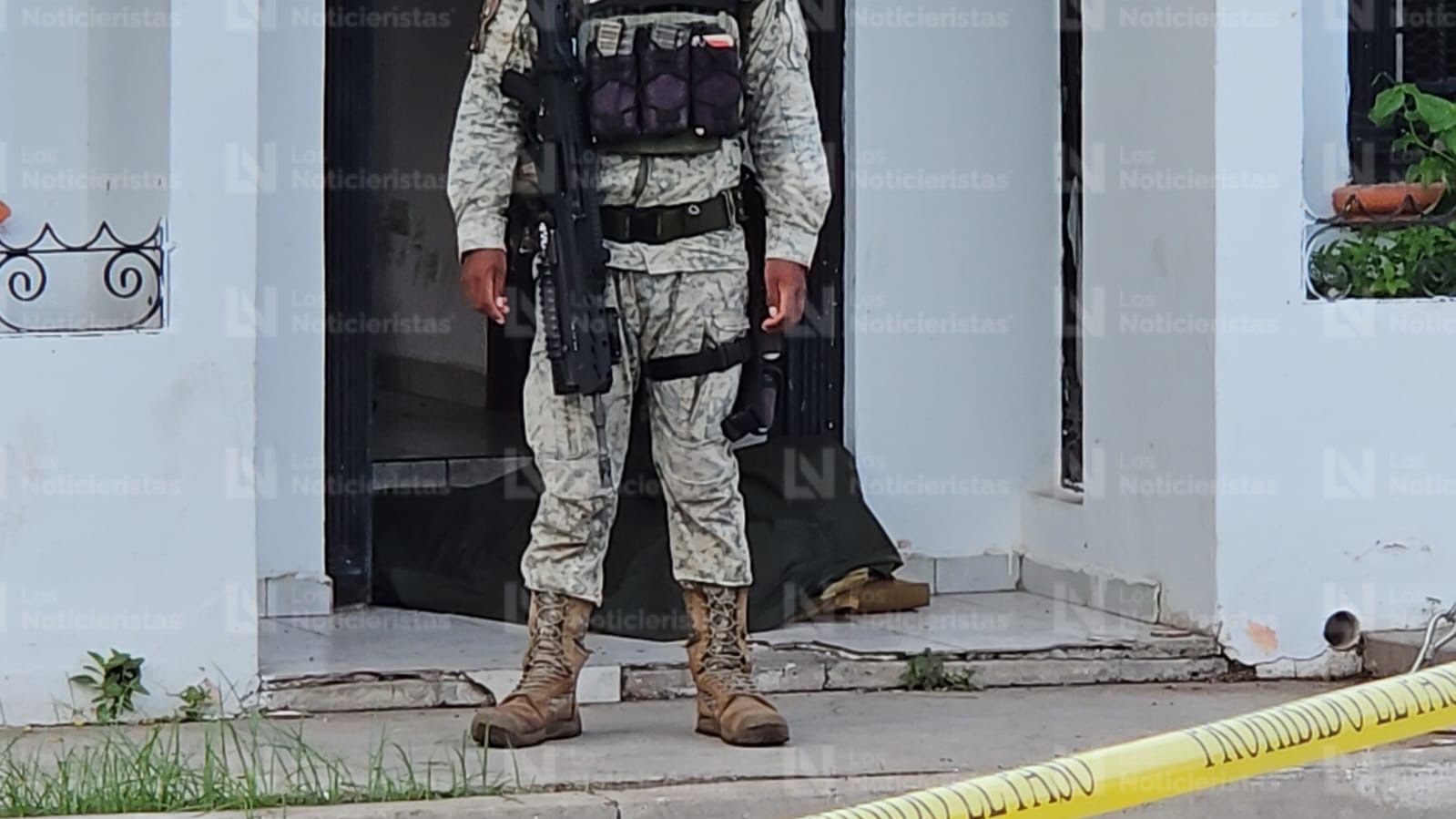 la escena del crimen fue asegurada por elementos del ejercito