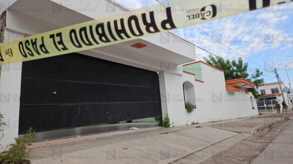 ‘Revientan’ domicilio frente a escuela en la colonia Emiliano Zapata, Culiacán y se desata balacera