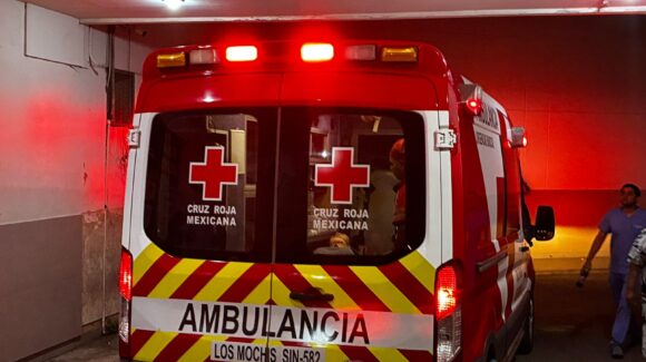 Apuñalan a mujer para asaltarla en el Poblado 5 del Valle del Carrizo, Ahome