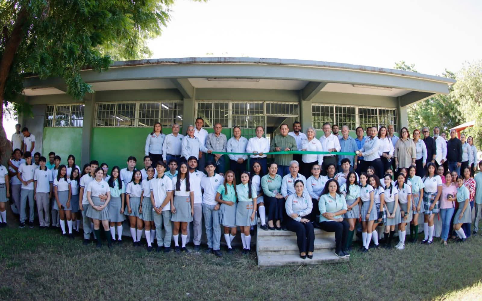 Laboratorio del Cobaes 69 en Tamazula, Guasave, Sin.