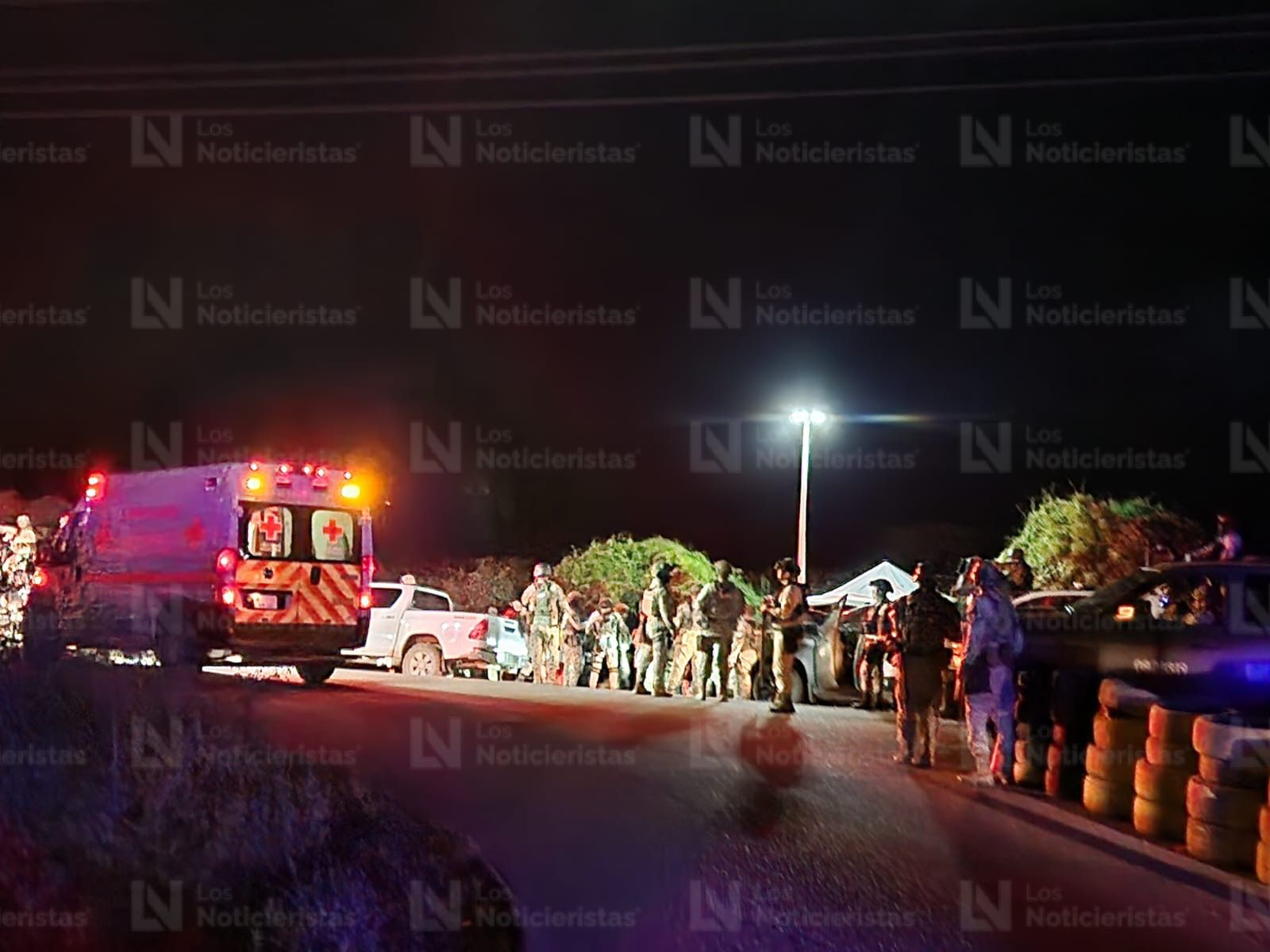 Llegan dos heridos a pedir ayuda a militares en retén de La Pitahayita, en Culiacán