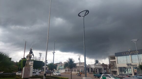Monzón, remanentes de Mario y onda tropical 32 traerán lluvias intensas en México