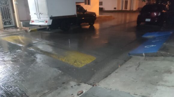 ¡Salieron los “panquequis” y el chocolate! Lluvias se generalizan en el sur de Sinaloa esta noche; se prevén más de madrugada