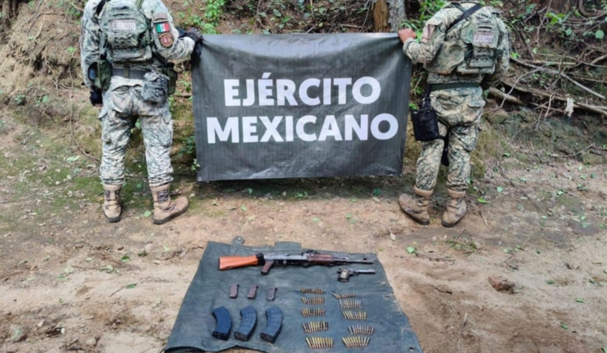 Localizan armas y municiones en El Pozo, en Imala, Culiacán