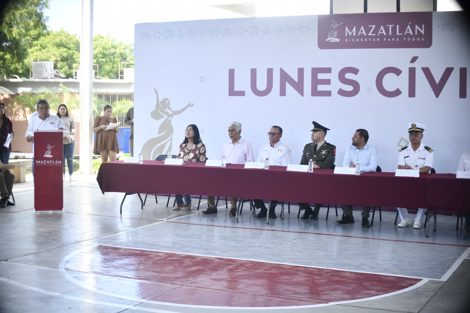 Lunes Cívico en primaria de Mazatlán, Sinaloa