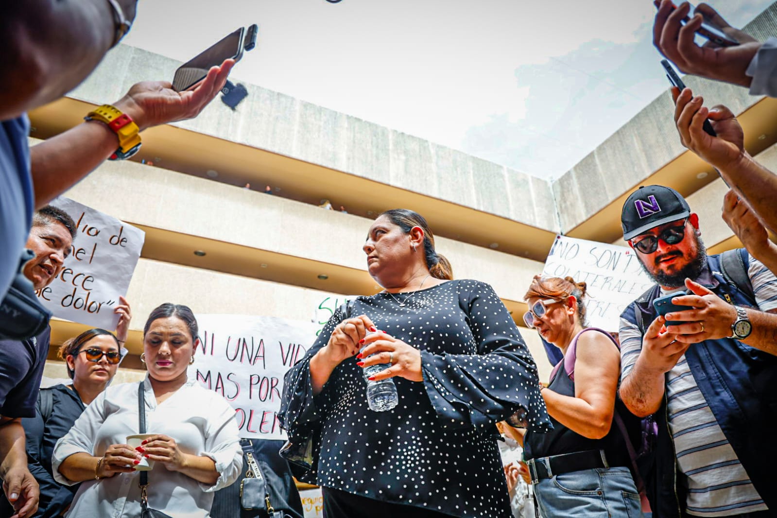Manifestantes caso maestra Jesamel