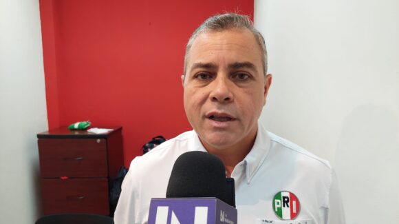 Oposición cuestiona falta de datos y resultados, mencionó solo paliativos; criticaron PRI y PAN a Antonio Menéndez en el primer informe