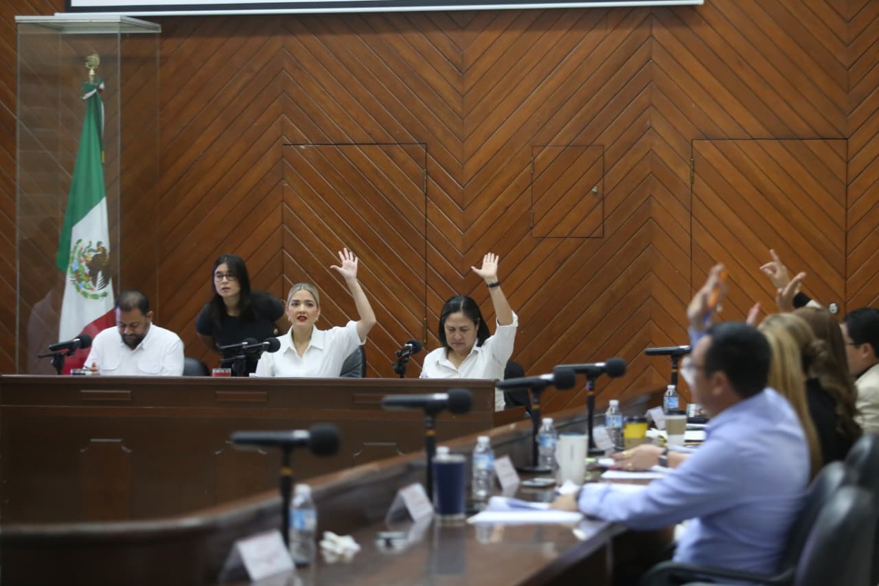 Mazatlán firma convenio de colaboración con la Unipol