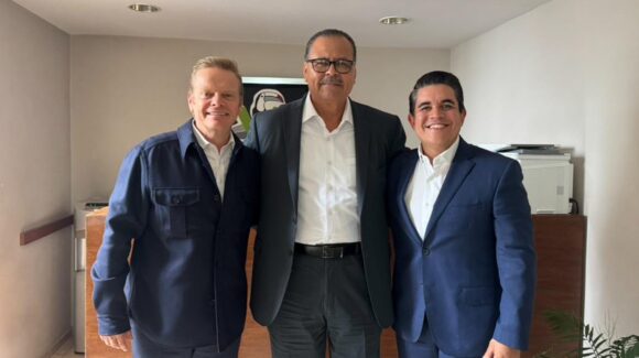 “Mingo” Vázquez es verde; el excandidato a la alcaldía de Ahome se afilia al PVEM