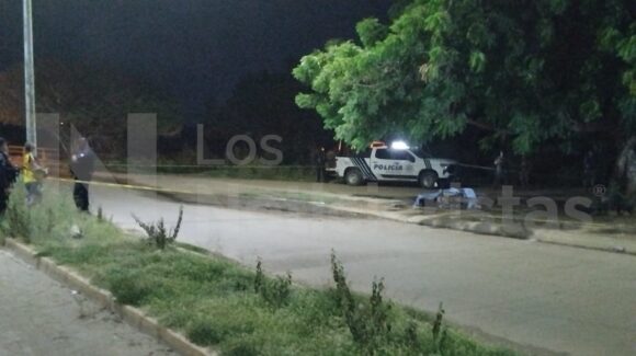 Motociclista es asesinado a balazos en la colonia Hacienda de Urías en Mazatlán, Sinaloa