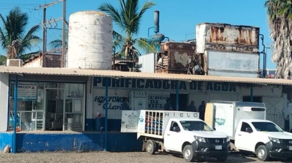 Roban hielera en Guasave, Sinaloa; se llevan hasta las cámaras de seguridad