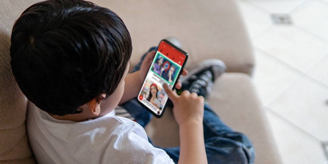 niño en redes sociales
