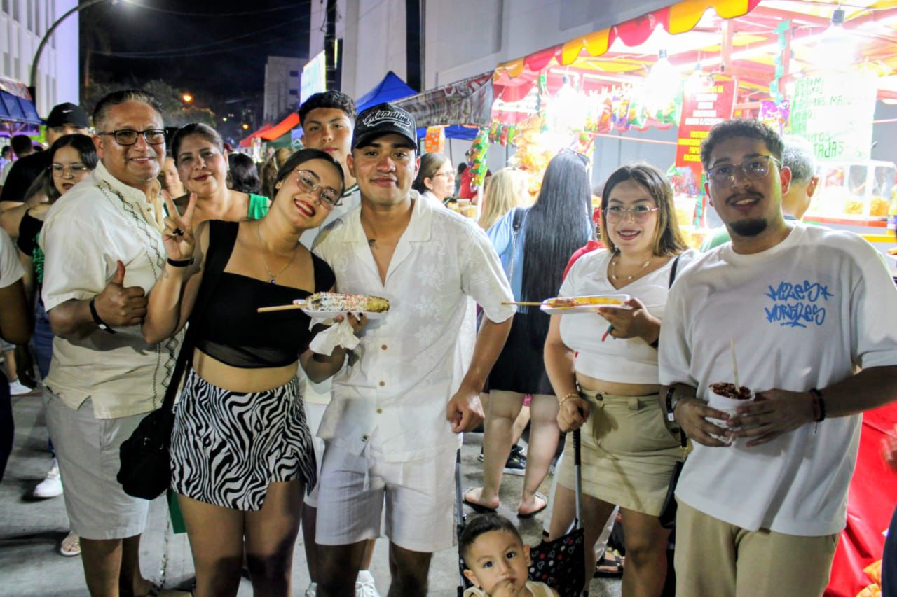Noche del Grito de Independencia en Mazatlán