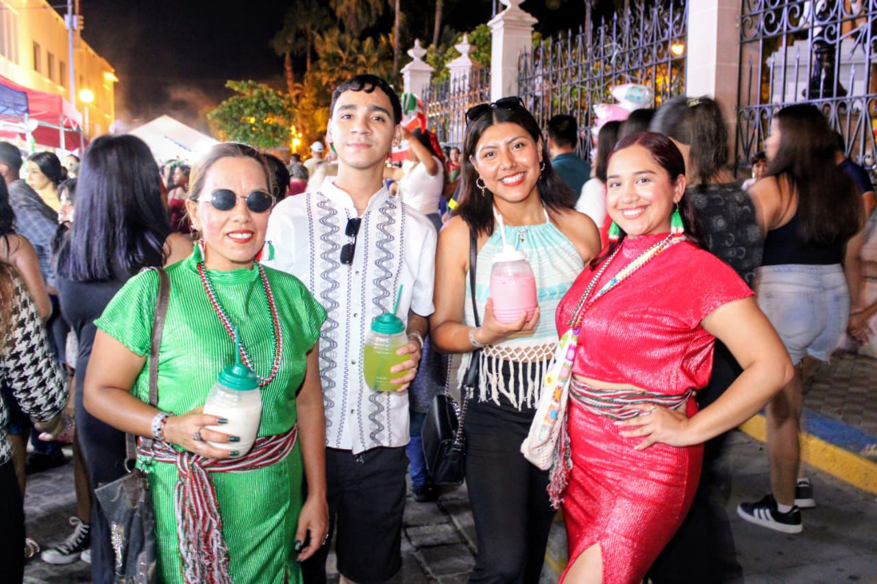 Noche del Grito de Independencia en Mazatlán
