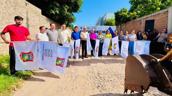 Este martes 30 de septiembre, arrancan obra de agua y drenaje en la colonia Centro de Guamúchil