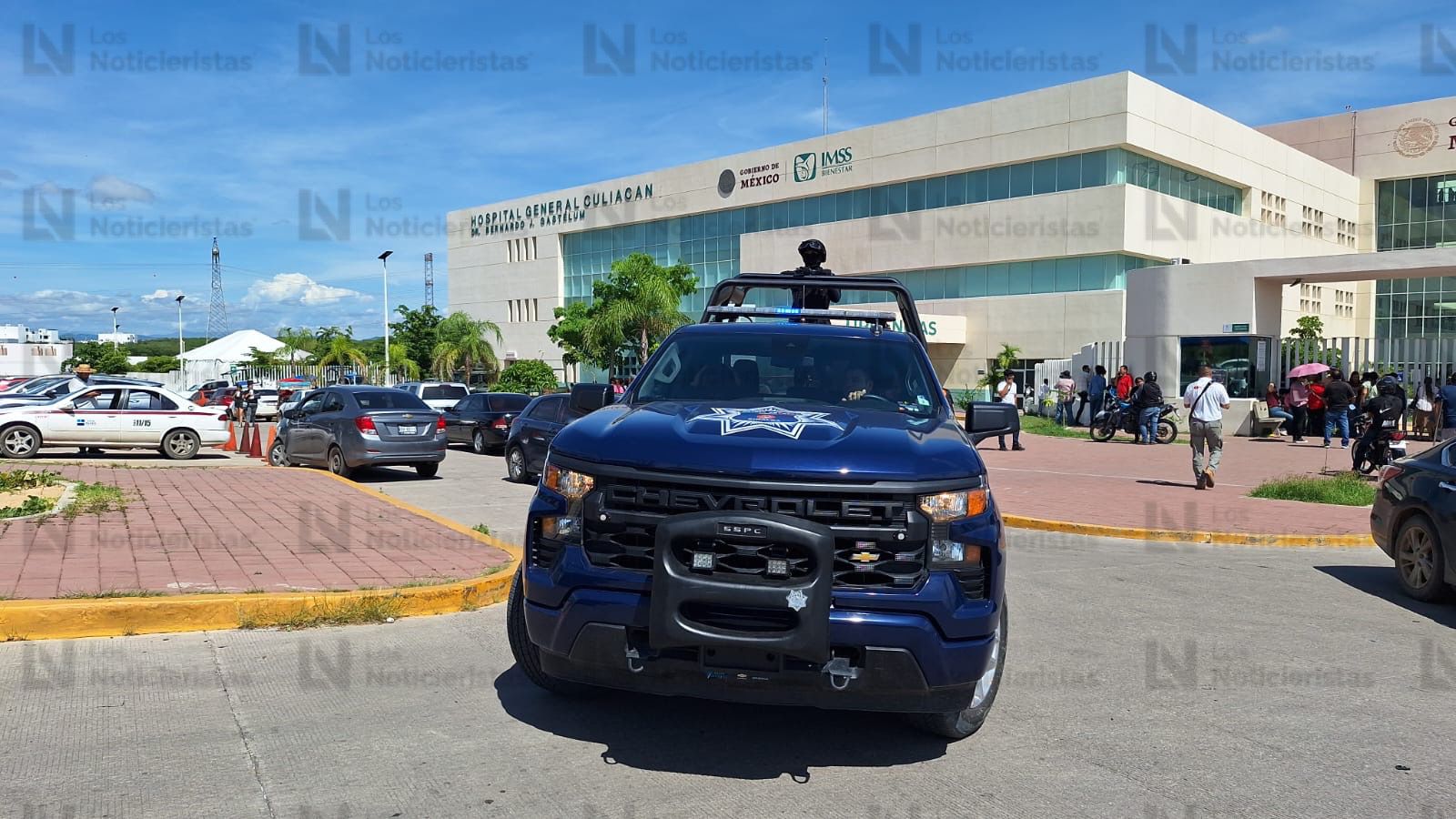 Elementos de seguridad despliegan operativo en el Hospital General de Culiacán