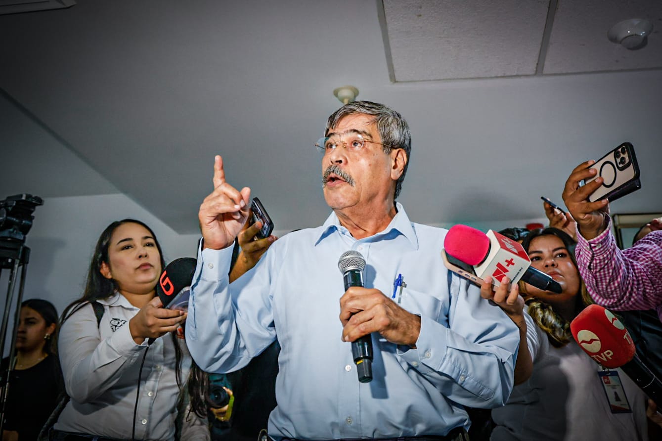 oscar loza ochoa en la inauguracion de la nueva vicefiscalia