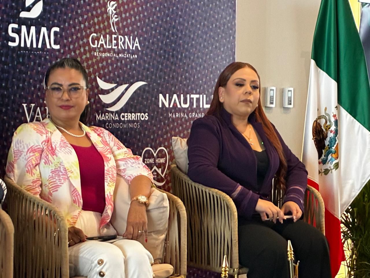 Panel "Decisiones para un mejor futuro" en Mazatlán, Sinaloa