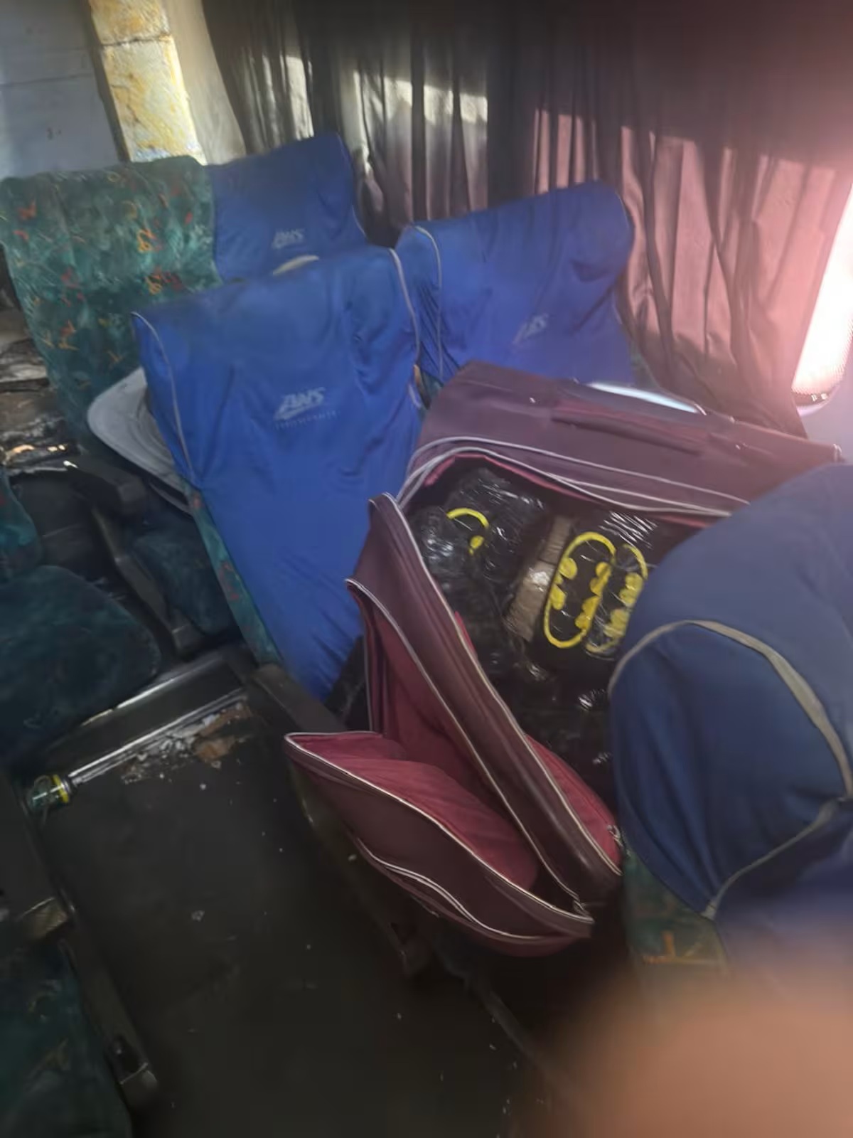 Paquetes de drogas hallados en camión en Hermosillo