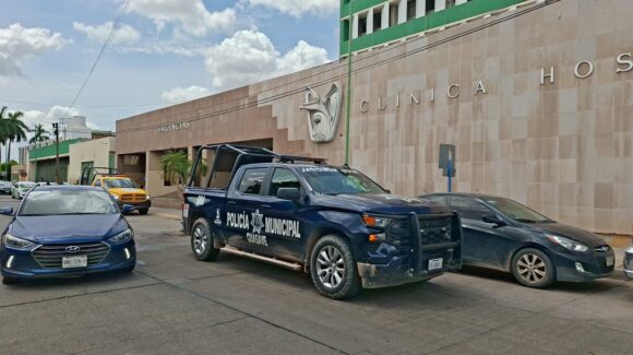 Tres hombres llegan de urgencia al Seguro Social de Guasave al ser atacados por abejas