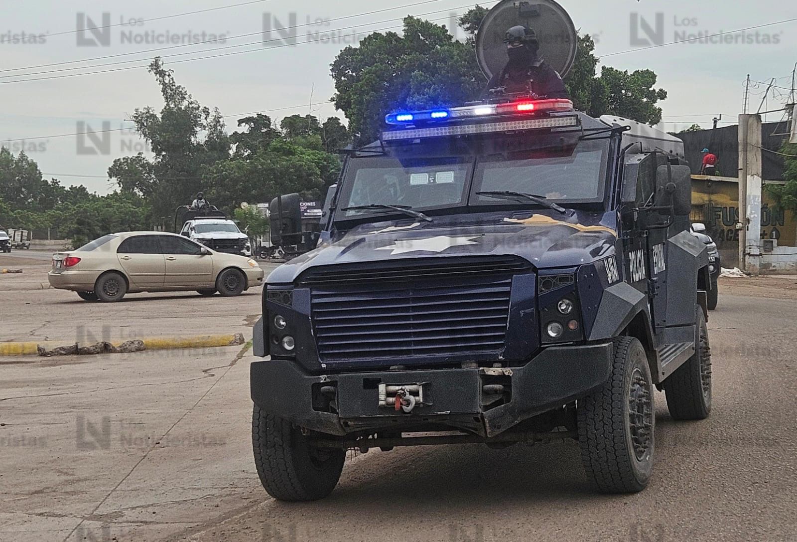 Blindada de la Policía Estatal