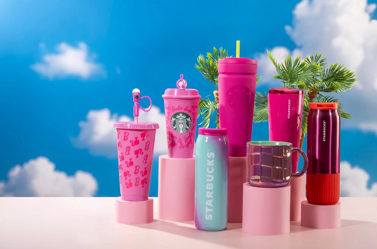Piezas de la colección Barbie de Starbucks