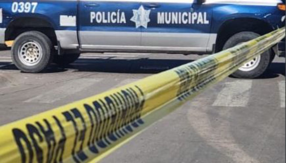 policía municipal cinta amarilla