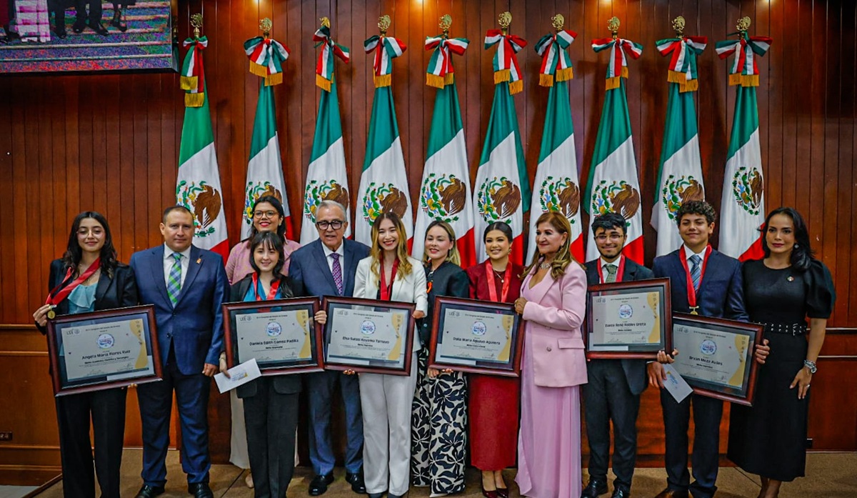 Premio al Mérito Juvenil 2025 en Sinaloa