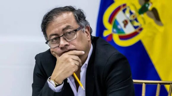 Petro condena asesinato de artistas colombianos en México y arremete contra la “guerra contra las drogas”