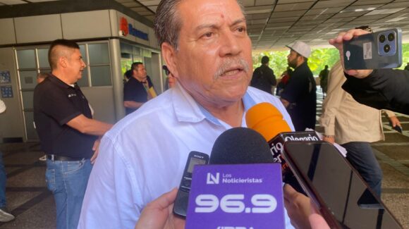 Maestros y autoridades acuerdan reforzar protocolos en escuelas tras asesinato de maestra Jesamel en Altata, Navolato