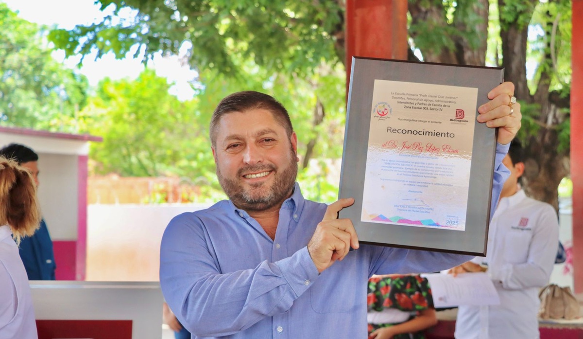 Alcalde de Badiraguato entrega subestación eléctrica a primarias