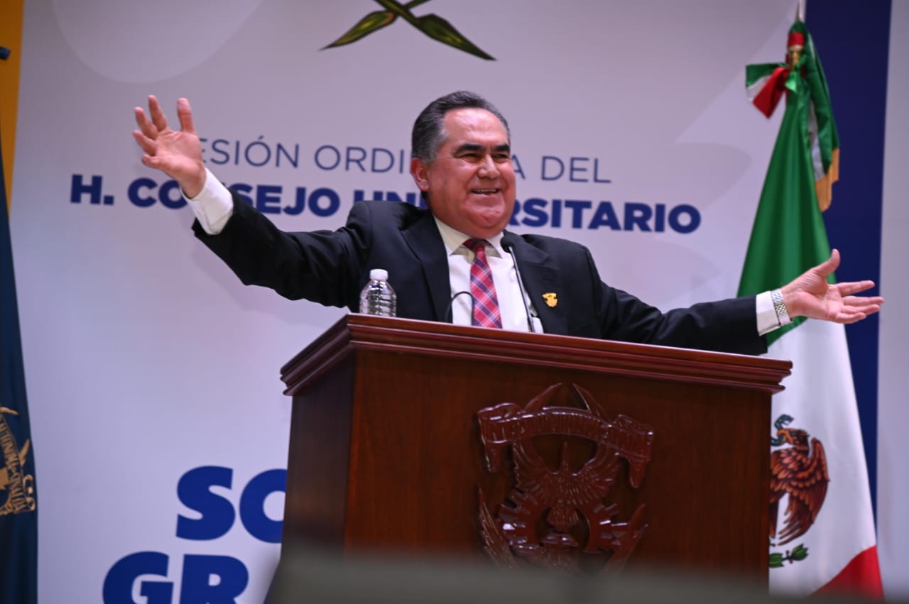 Jesús Madueña