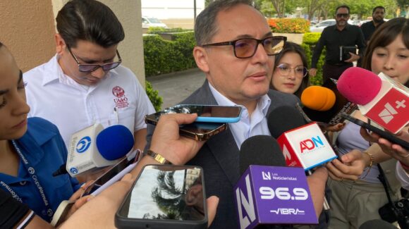 Por seguridad, UAdeO recorre horarios de clases para que alumnos salgan antes de la 5 pm: rector