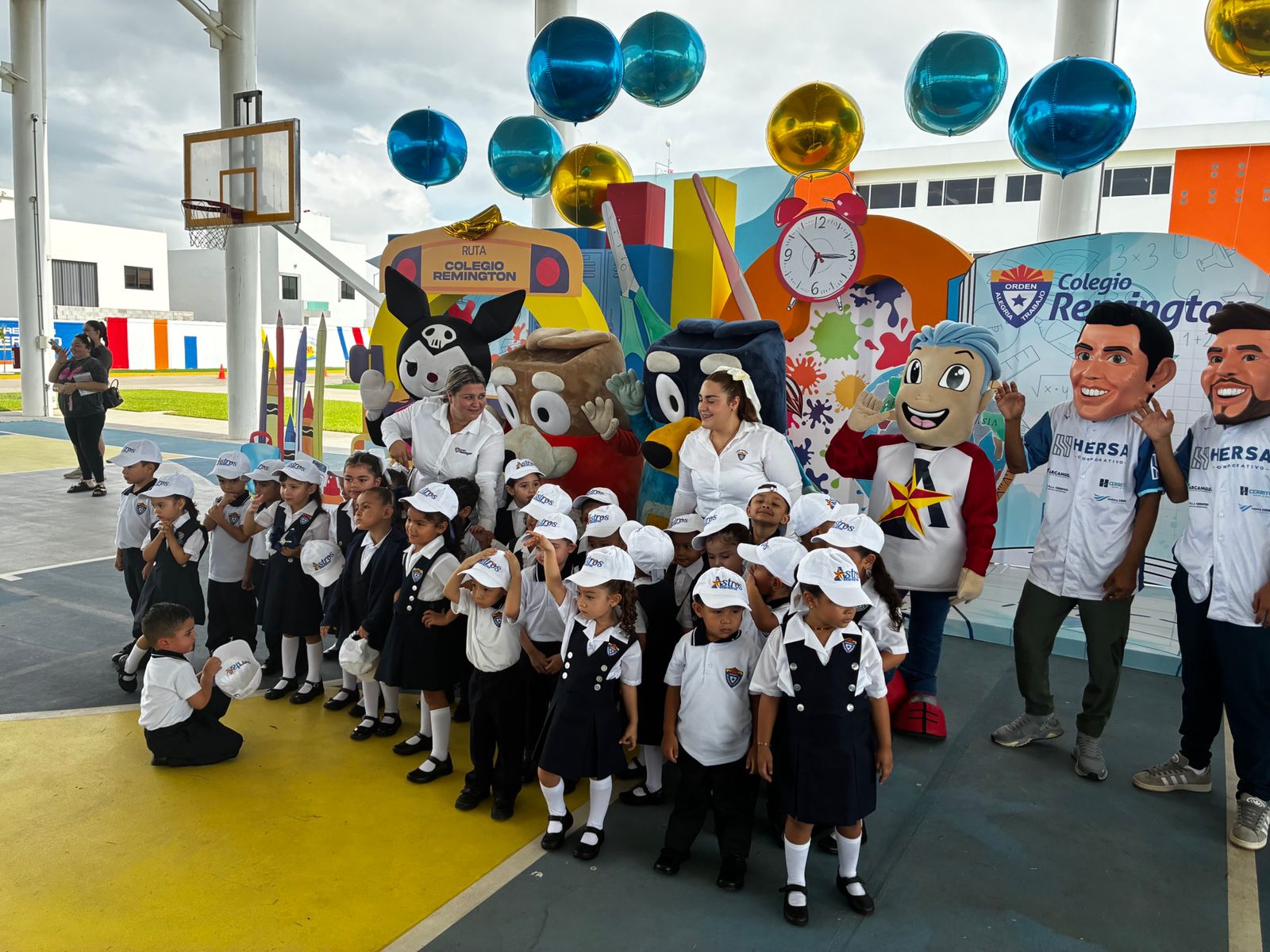 regreso a clases Colegio Remington, en Mazatlán