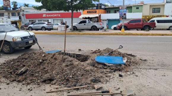 Para mejora de presión y abastecimiento, Jumapam inicia reparación de tubería en colonia de Villa Unión, Mazatlán, Sinaloa