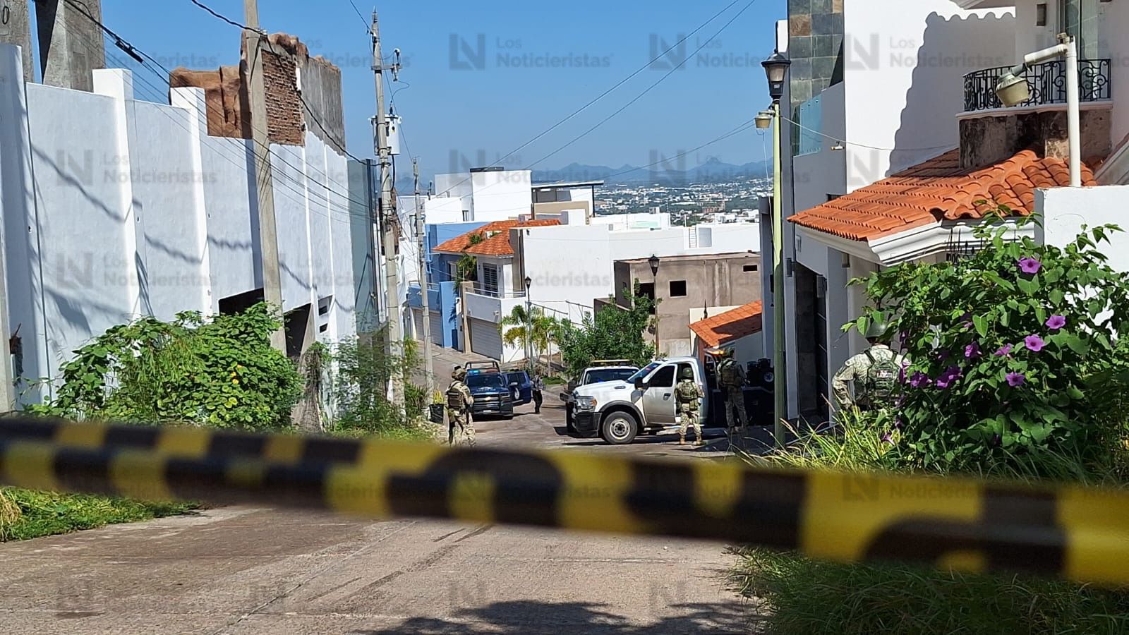 residencia y vehiculos quemados en colinas de san miguel culiacan autoridad