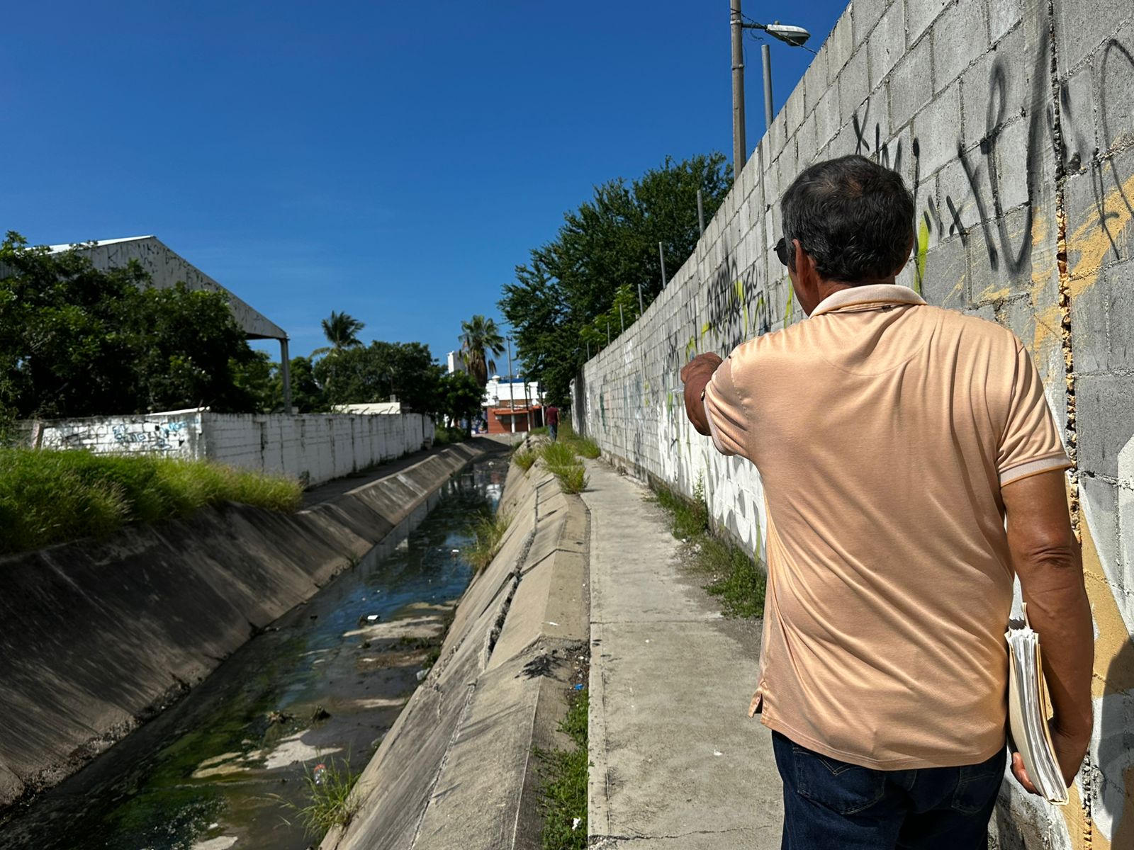 Vecinos de Hacienda del Mar en Mazatlán exigen recuperar áreas verdes