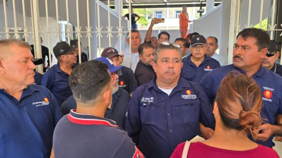 ‘Dentro del marco legal’, responde Estrella Palacios a Guerrero Azules tras su manifestación en Mazatlán, Sinaloa