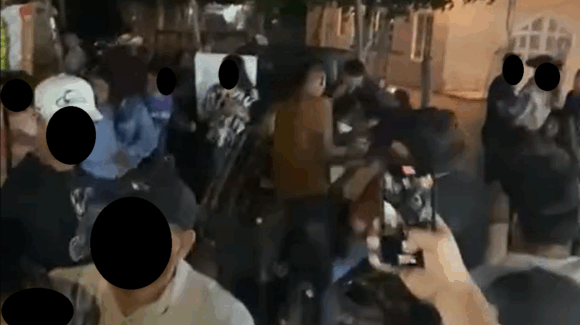 ¡Se agarran de las greñas! Riña campal deja varios lesionados en comunidad de El Fuerte, Sinaloa