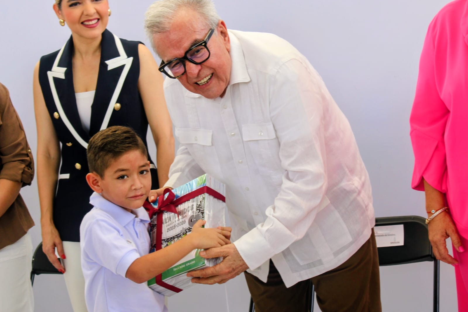 Desde la primaria Sixto Osuna de Villa Unión, Mazatlán, el gobernador Rubén Rocha Moya inicia ciclo escolar 2025-2026 en Sinaloa