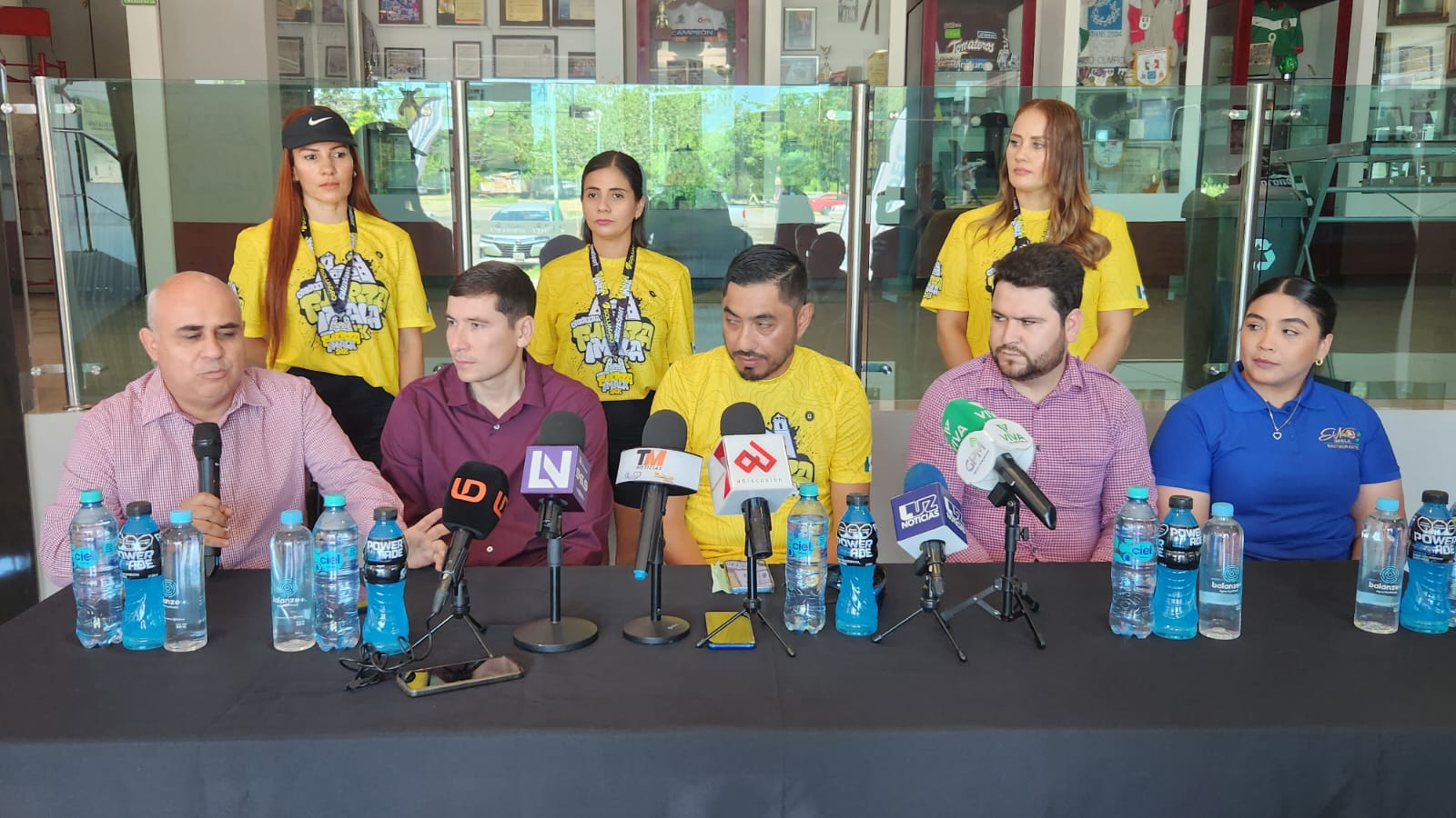 rueda de prensa carrera pedestre imala