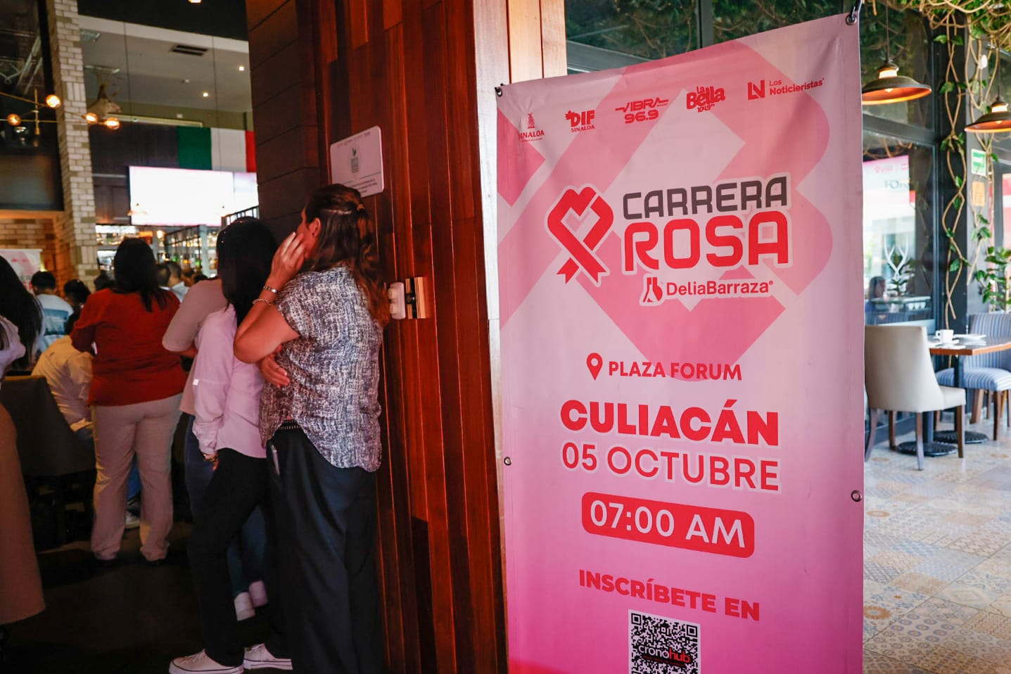 rueda de prensa carrera rosa 2025