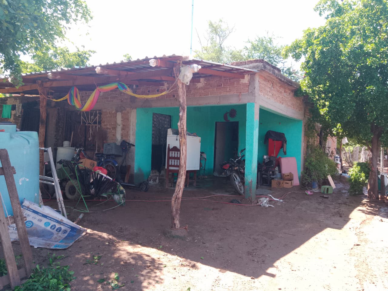 viviendas afectadas por desbordamiento de arroyo en la comunidad de San Marcial, Guasave, Sinaloa