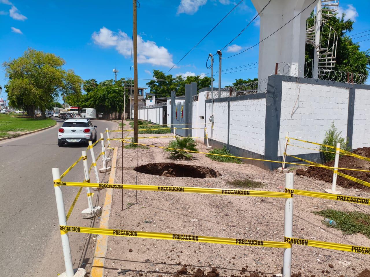 se registra socavon en los mochis