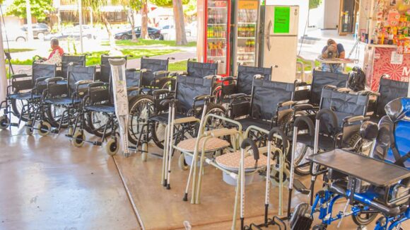 En Salvador Alvarado este lunes 22 de septiembre, entrega el Sistema DIF 69 aparatos funcionales a personas con discapacidad