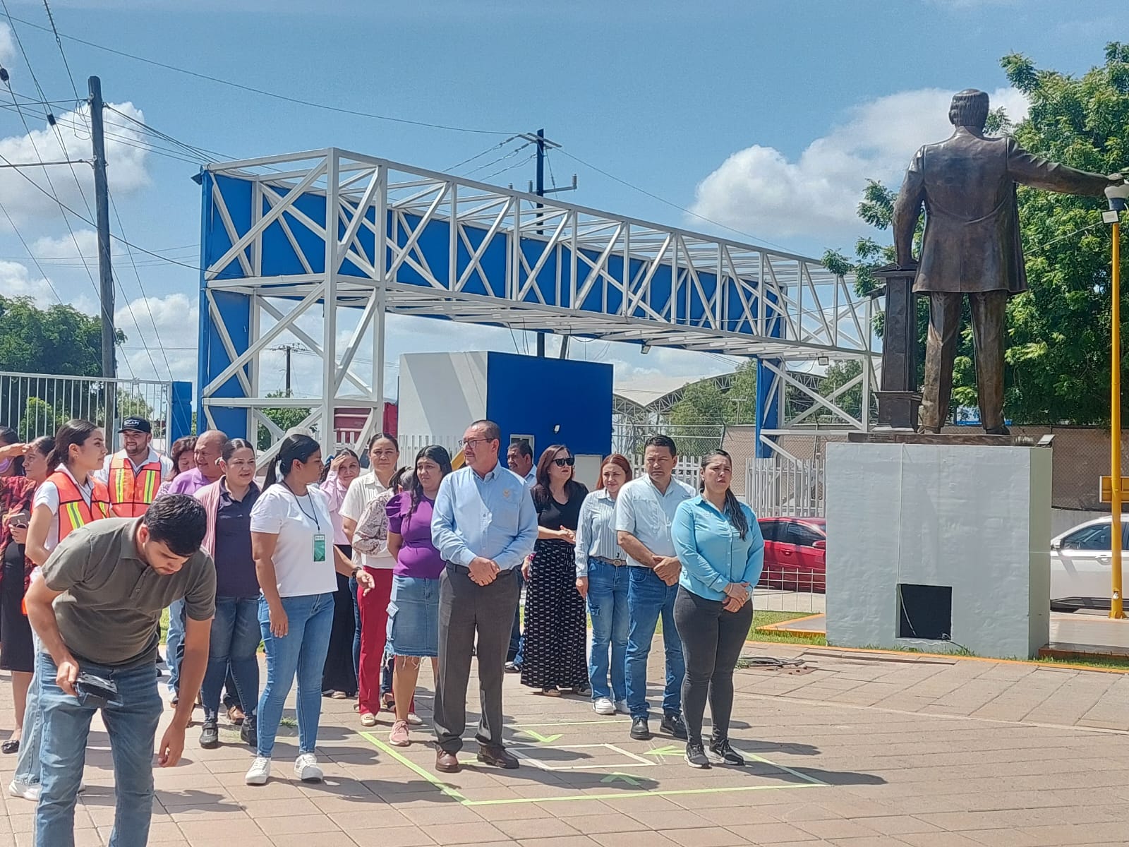Simulacro de sismo en la torre académica de la UAS en Salvador Alvarado