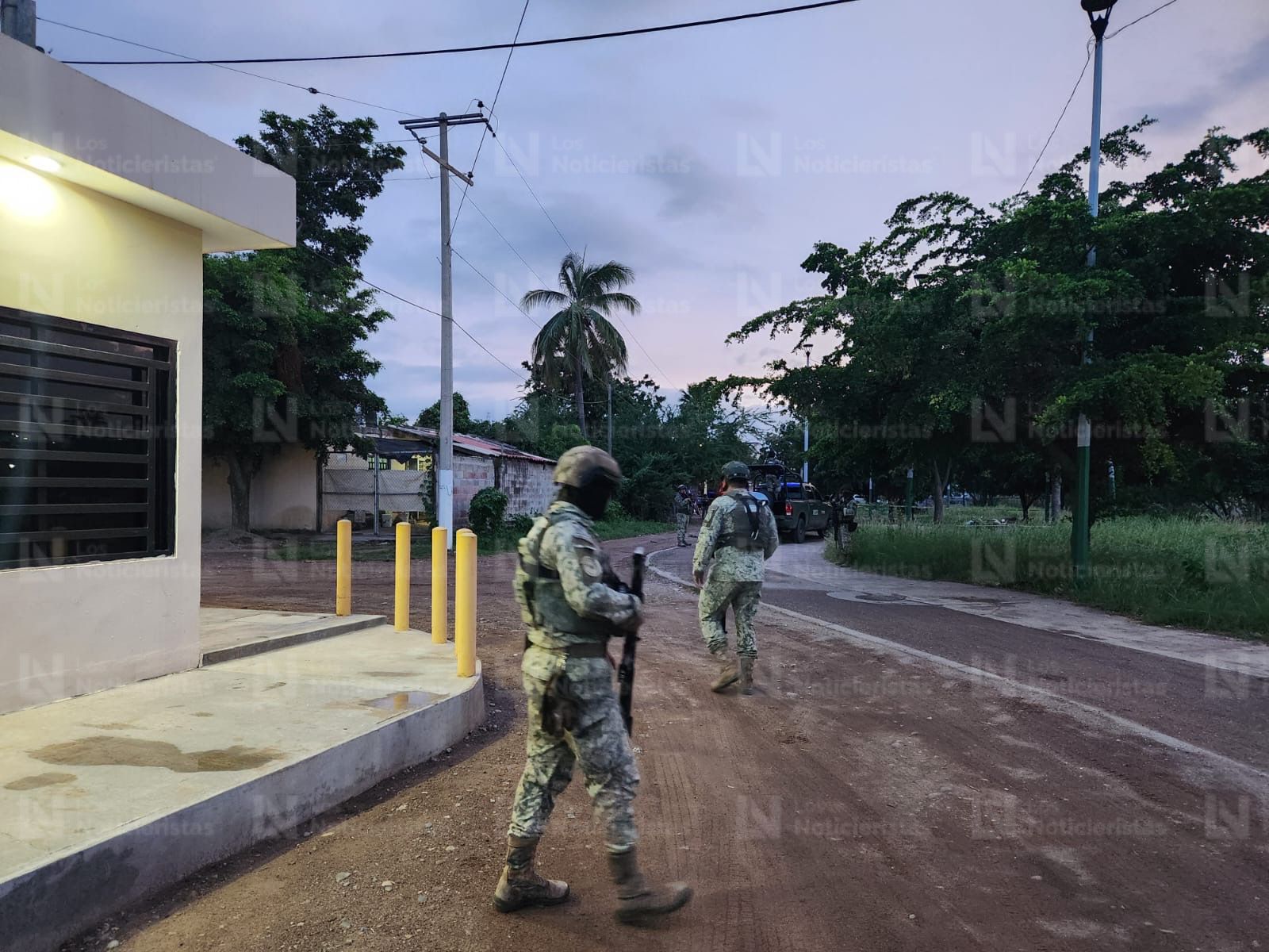 Militares en zona de ataque armado en la colonia Buenos Aires en Culiacán, Sinaloa