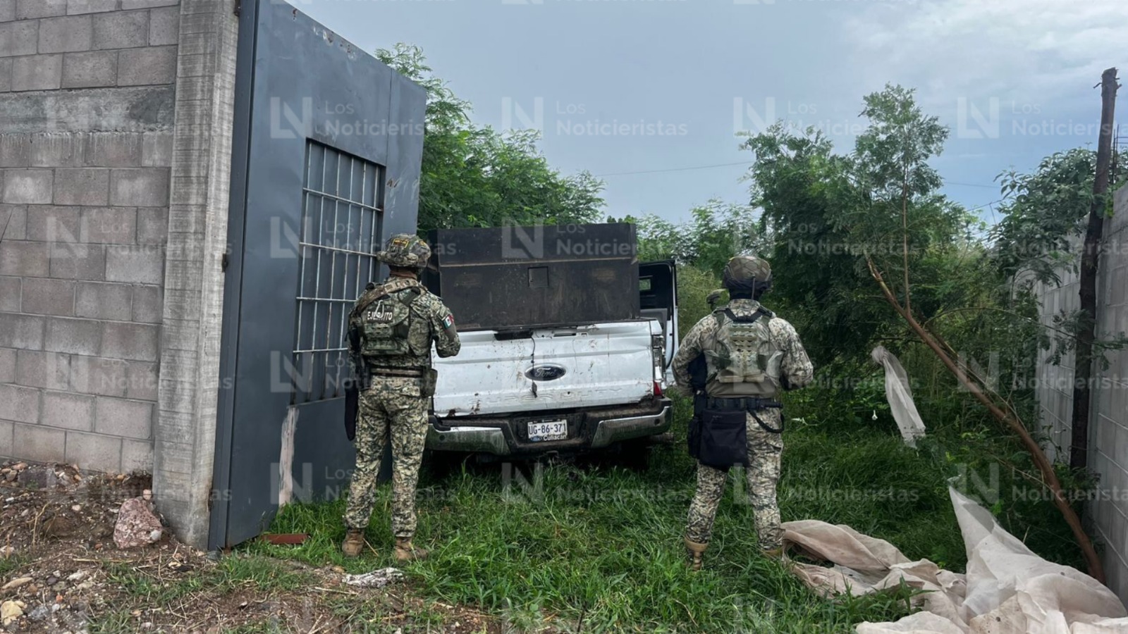 super duty asegurada blindada y baleada en culiacancito sinaloa